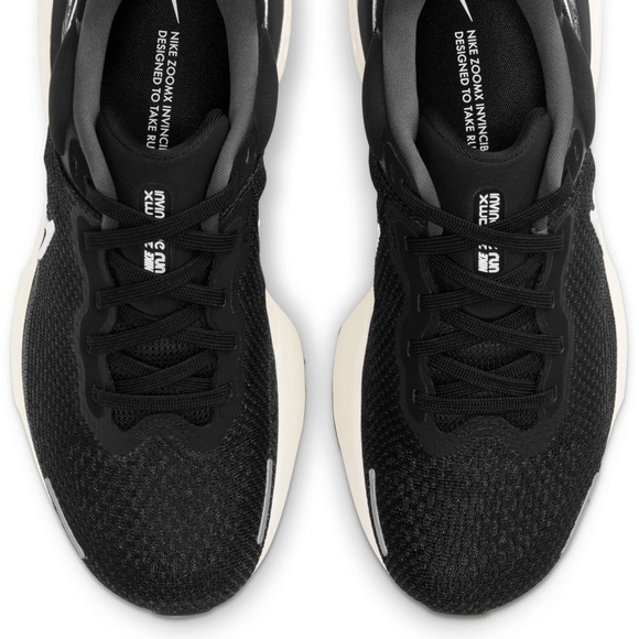 Nike ZoomX Invincible Run Flyknit - Picture 4 of 4